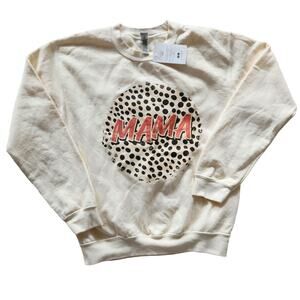 NWT  "MAMA" Gildan crewneck sweatshirt size small